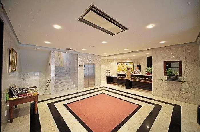 アノエタ ホテル 3*